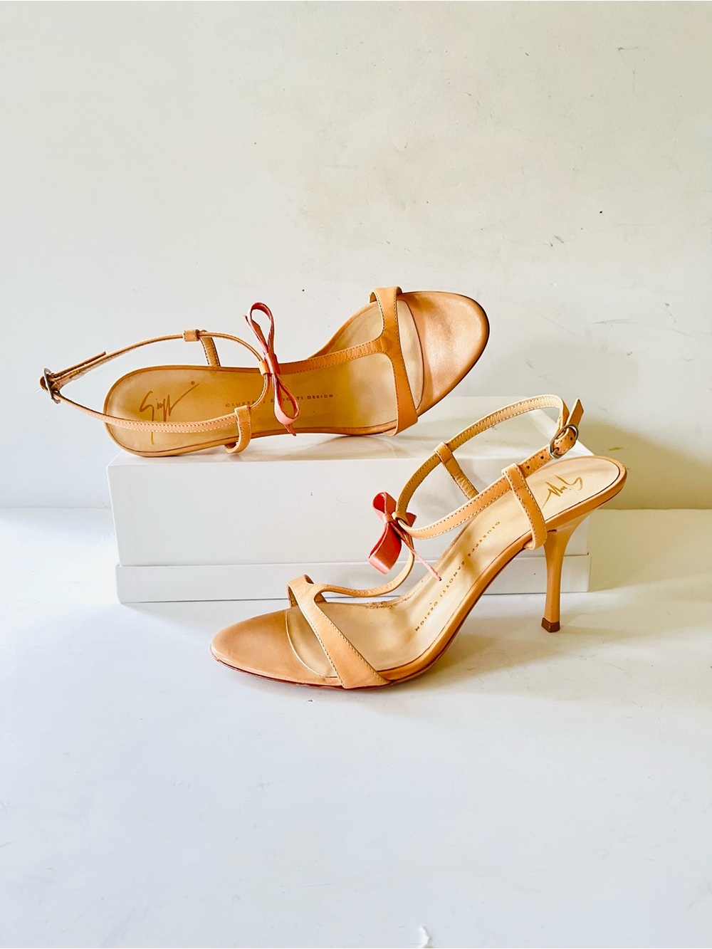 Giuseppe Zanotti peach nude strappy high heel sandals with bow 38 - Picture 3 of 10